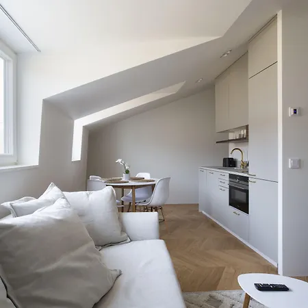 アパート 2ndhomes Ullanlinna Penthouses 2 *